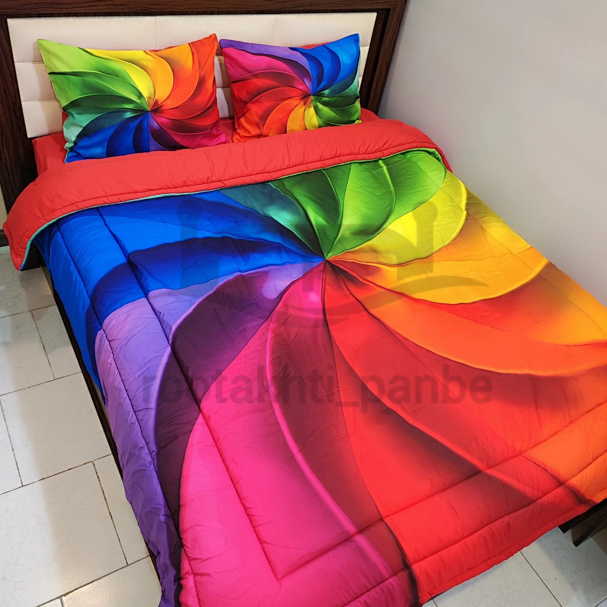 Velvet bedspread with colored pencil design for one and two people.1 روتختی مخمل طرح مداد رنگی یکنفره و دونفره